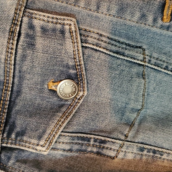 WEEKEND SALE Limited Womens Jean jacket Xsmall - Picture 3 of 8